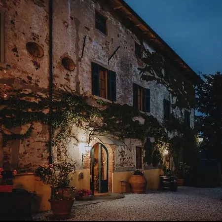 Country house Tenuta Mocajo *